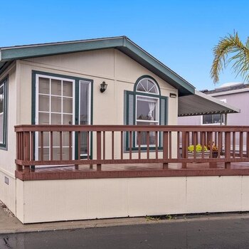 Thumbnail of mobile home