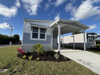 Thumbnail of mobile home