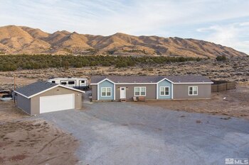 Thumbnail of mobile home