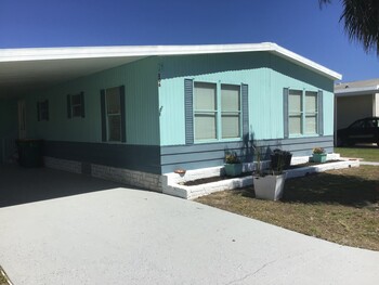 Thumbnail of mobile home