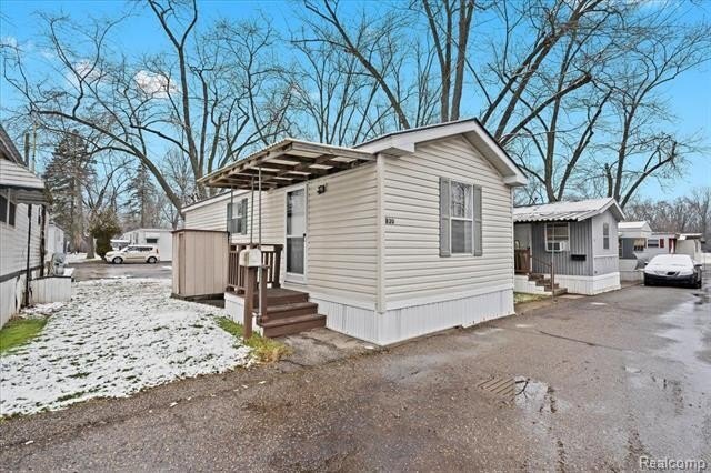 Photo of Mobile Home