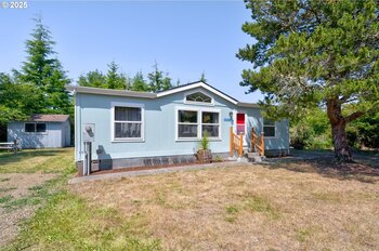 Thumbnail of mobile home