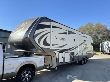 Thumbnail of RV