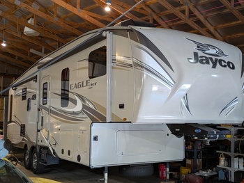Thumbnail of RV