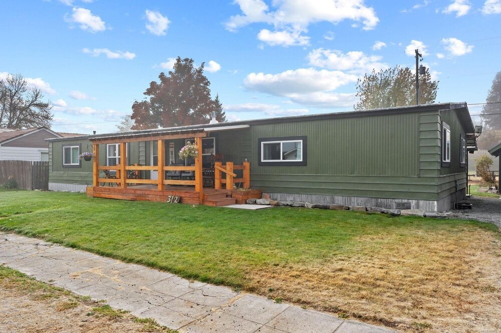 Photo of Mobile Home