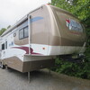 RV for Sale: 2006 CARDINAL 37RL