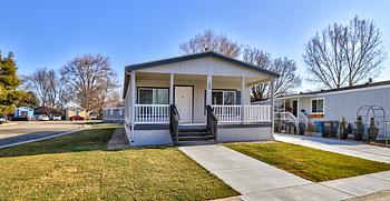 Thumbnail of mobile home