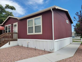 Thumbnail of mobile home