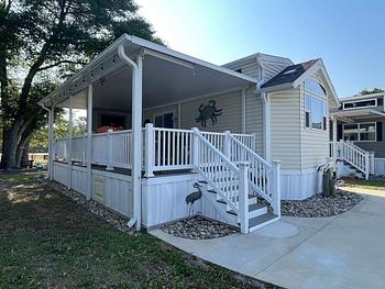 Thumbnail of mobile home