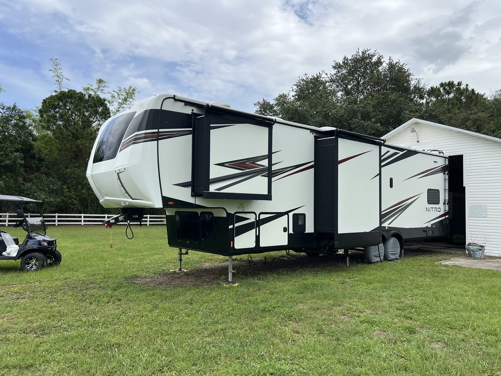 Photo of Rv