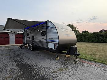 Thumbnail of RV