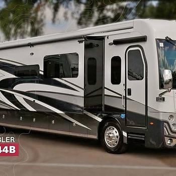 Thumbnail of RV