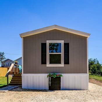 Thumbnail of mobile home