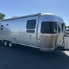 RV for Sale: 2012 INTERNATIONAL SIGNATURE 27FBQ