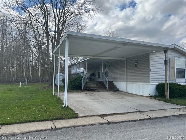 Photo of Mobile Home