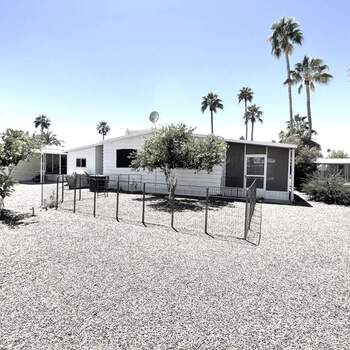 Thumbnail of mobile home