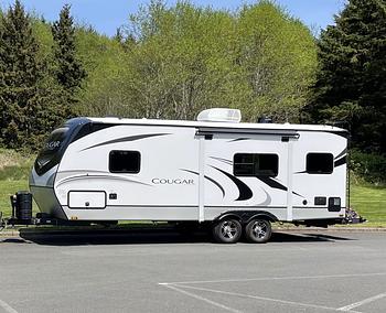 Thumbnail of RV