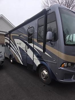 Thumbnail of RV