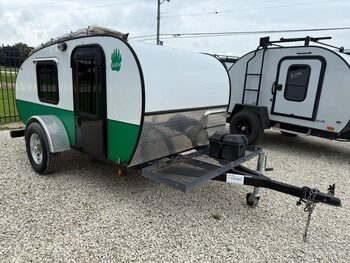 Thumbnail of RV