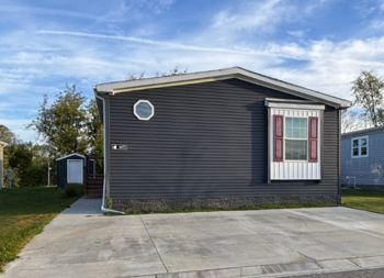 Thumbnail of mobile home