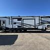 RV for Sale: 2021 FUZION 424