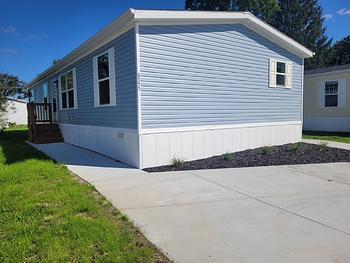 Thumbnail of mobile home