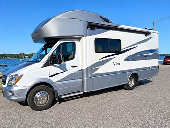 Thumbnail of RV