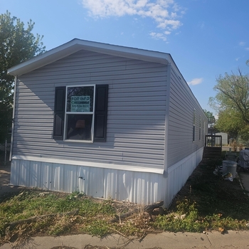 Thumbnail of mobile home
