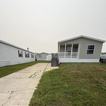Thumbnail of mobile home
