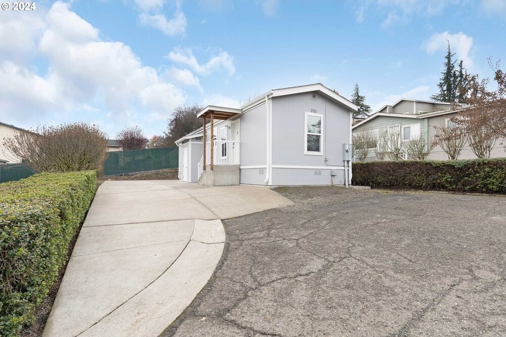 Photo of Mobile Home