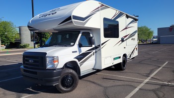 Thumbnail of RV