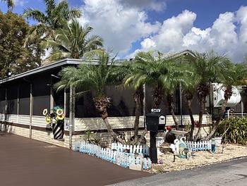 Thumbnail of mobile home