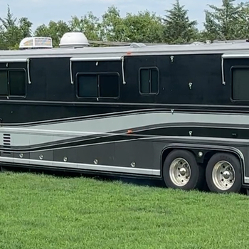 Thumbnail of RV