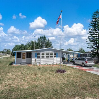 Thumbnail of mobile home