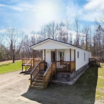 Thumbnail of mobile home