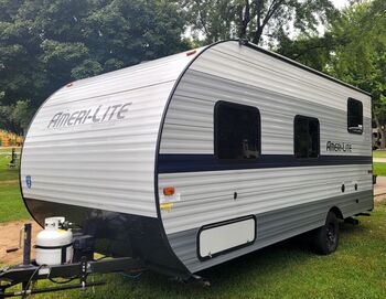Thumbnail of RV