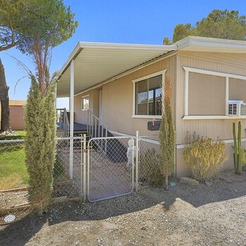 Thumbnail of mobile home