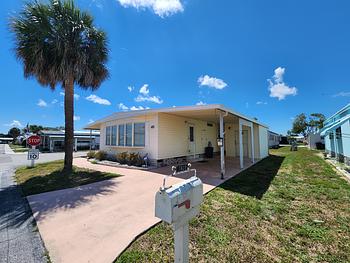 Thumbnail of mobile home