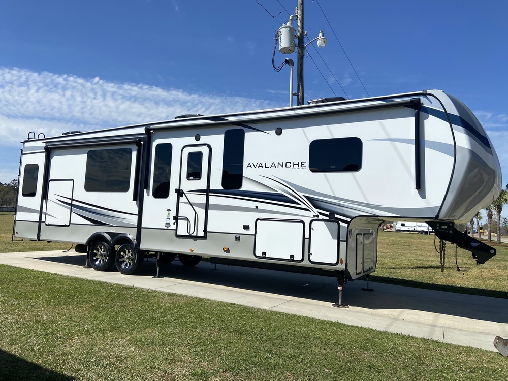 Photo of Rv