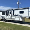 RV for Sale: 2022 AVALANCHE 338GK