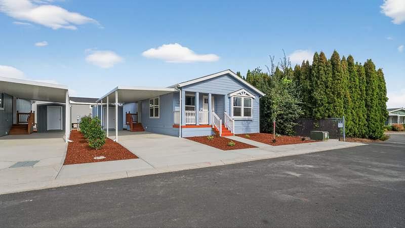 Photo of Mobile Home