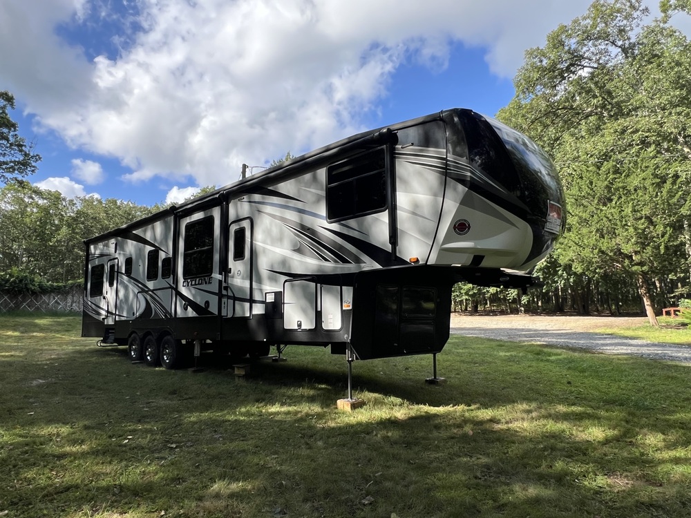 Photo of Rv