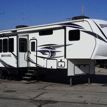 Photo of Rv