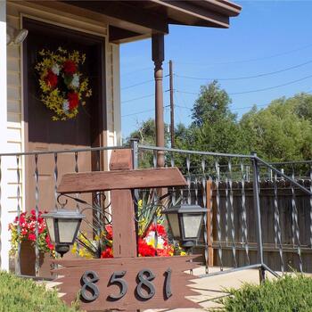 Thumbnail of mobile home