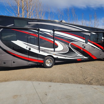 Thumbnail of RV