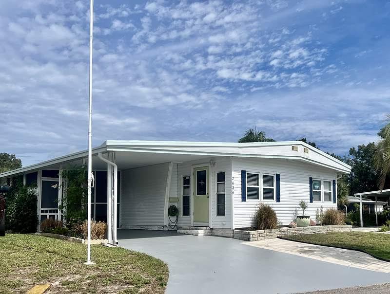 Photo of Mobile Home