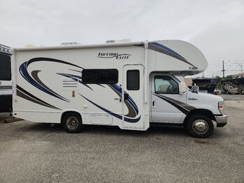 Thumbnail of RV