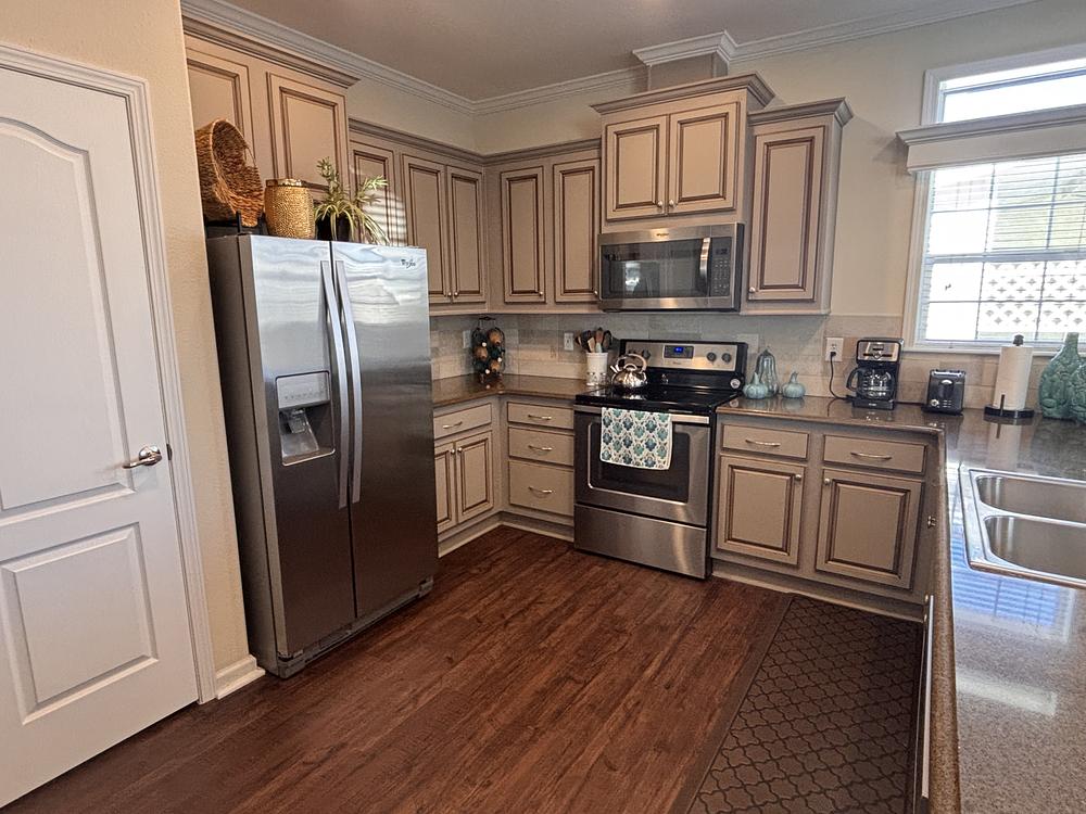 Camelot Lakes Village