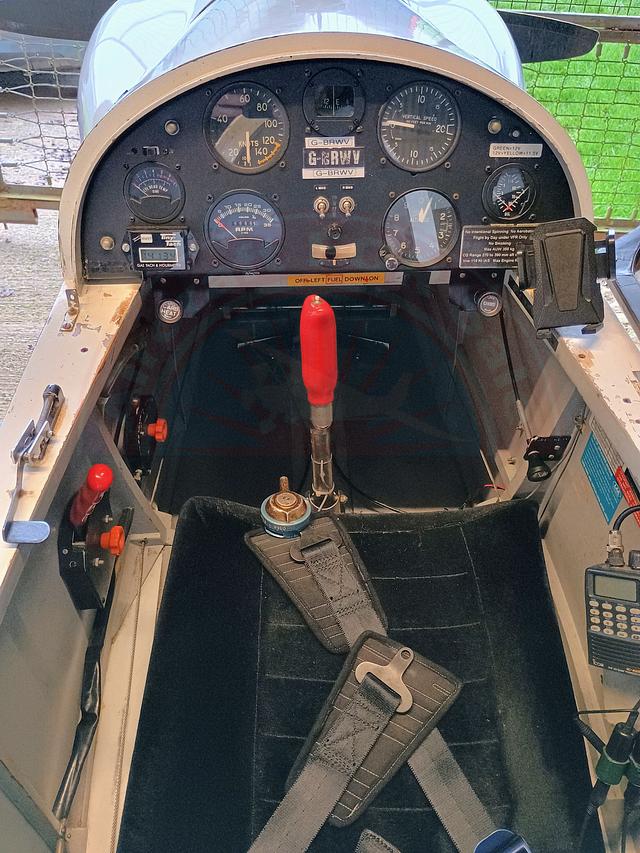 d94e390f-ad11-11f0-87ea-b4e35605155b