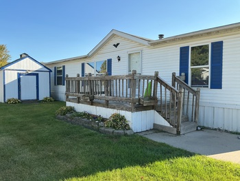 Thumbnail of mobile home